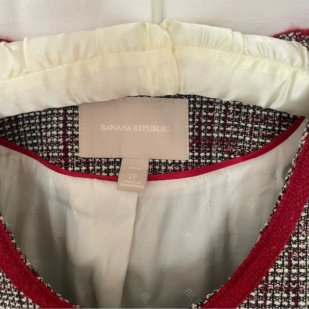 Banana Republic Red Tweed Cropped Blazer - Picture 5 of 16